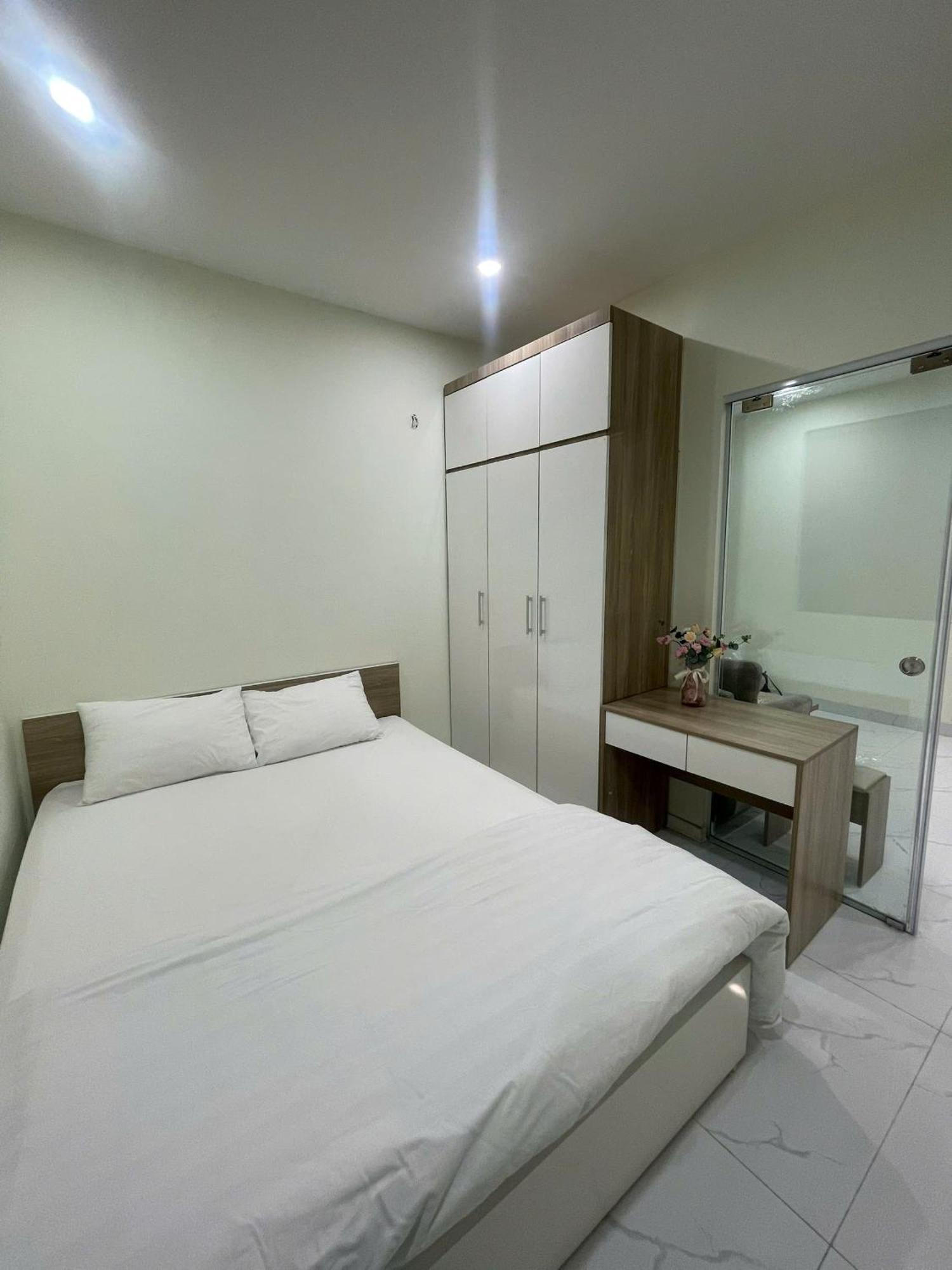 Era Apartment Xuan Thuy Hanói Exterior foto